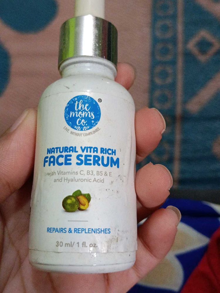 The Moms Co. Face Serum