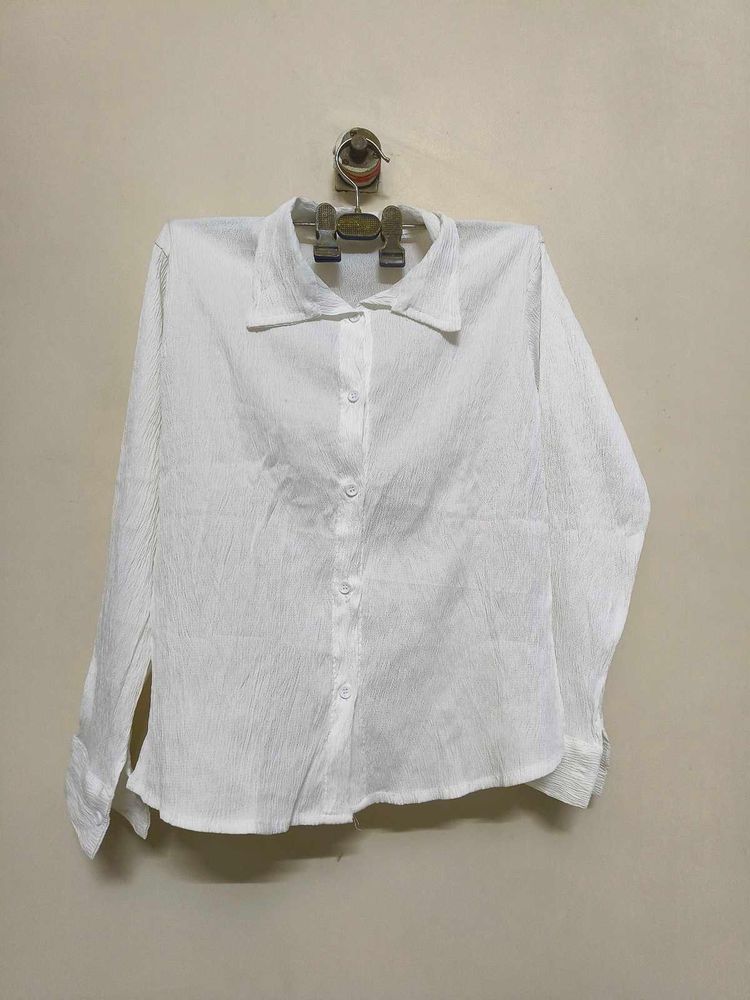 White Shirt Size:M