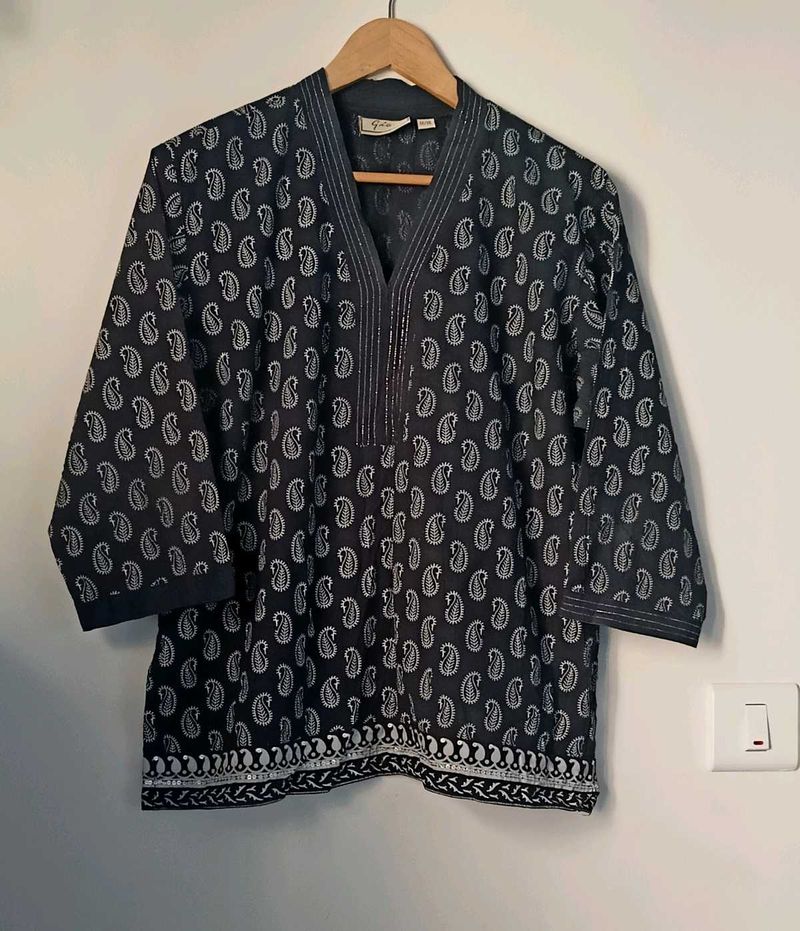 Ginia Paisley Print Top