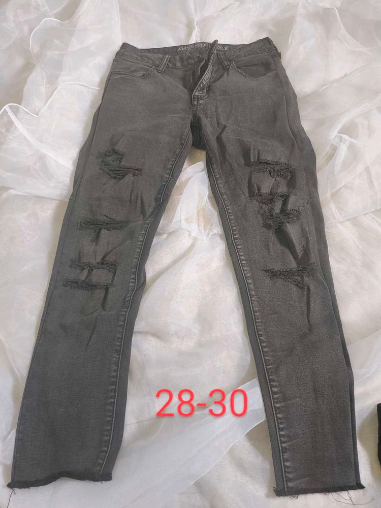 Distressed Skinny Jeans