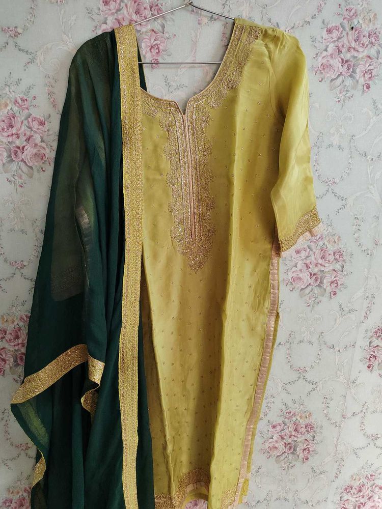 Haldi/Mehndi Kurti + Dupatta