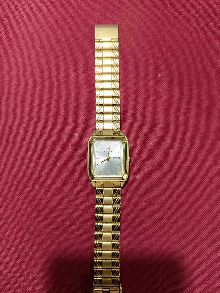 big dial men&#39;s watch Gold-Tone Fashion Watc