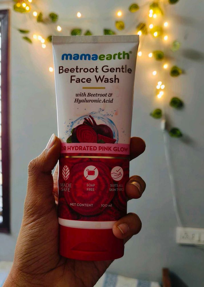 Mamaearth Beetroot Face Wash