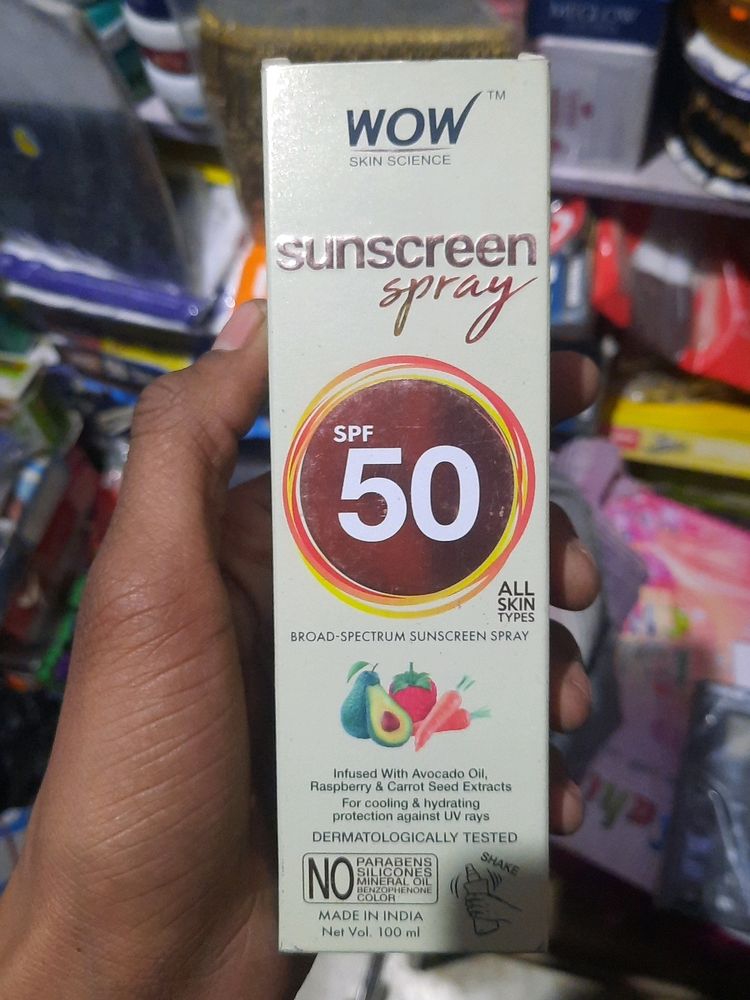 Wow Sunscreen Spray SPF50