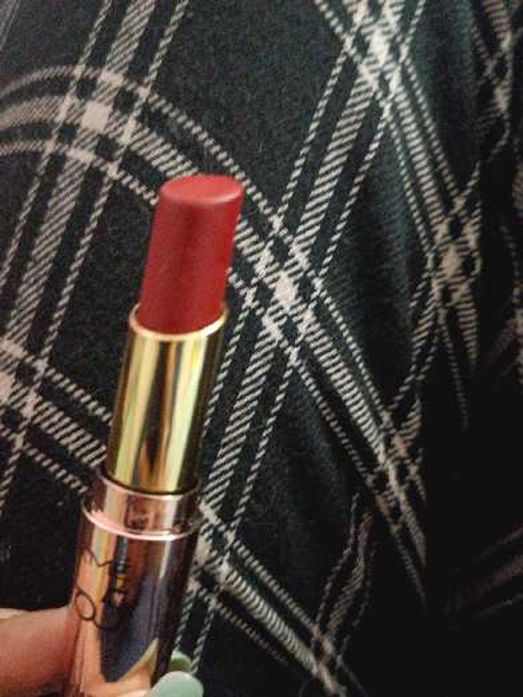 lakme lipstick