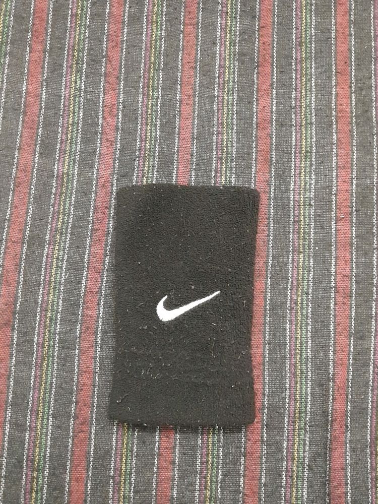 Nike Hand Band