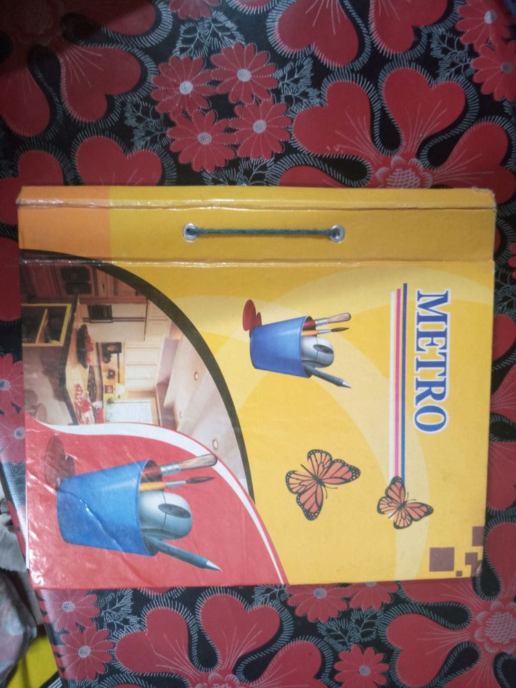 File With Its Size Papers Inside