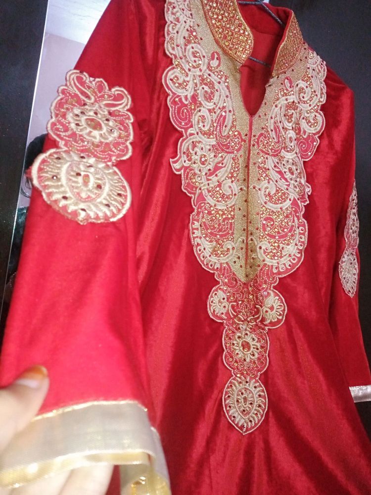 Red &amp; Gold Embellished Kurti