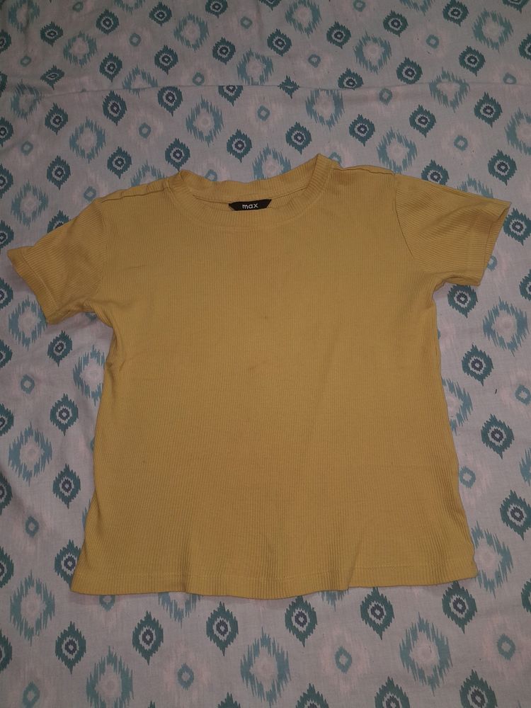 Yellow Fitted Top From Brand MAX