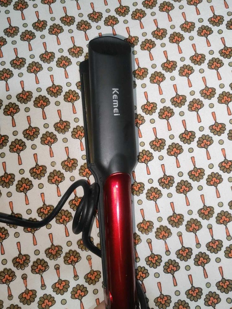 Kemei Hair Straightener