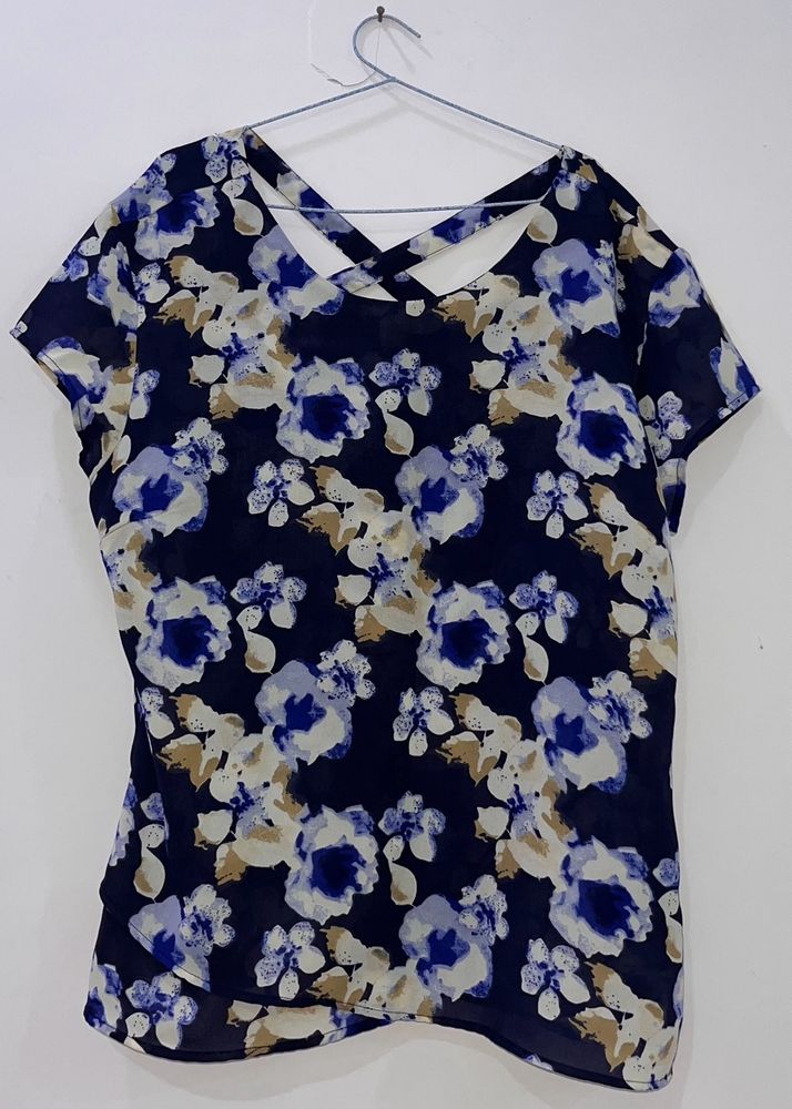Women Casual Navy Blue Top