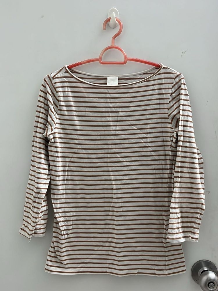 Striped 3/4 Sleeve Top