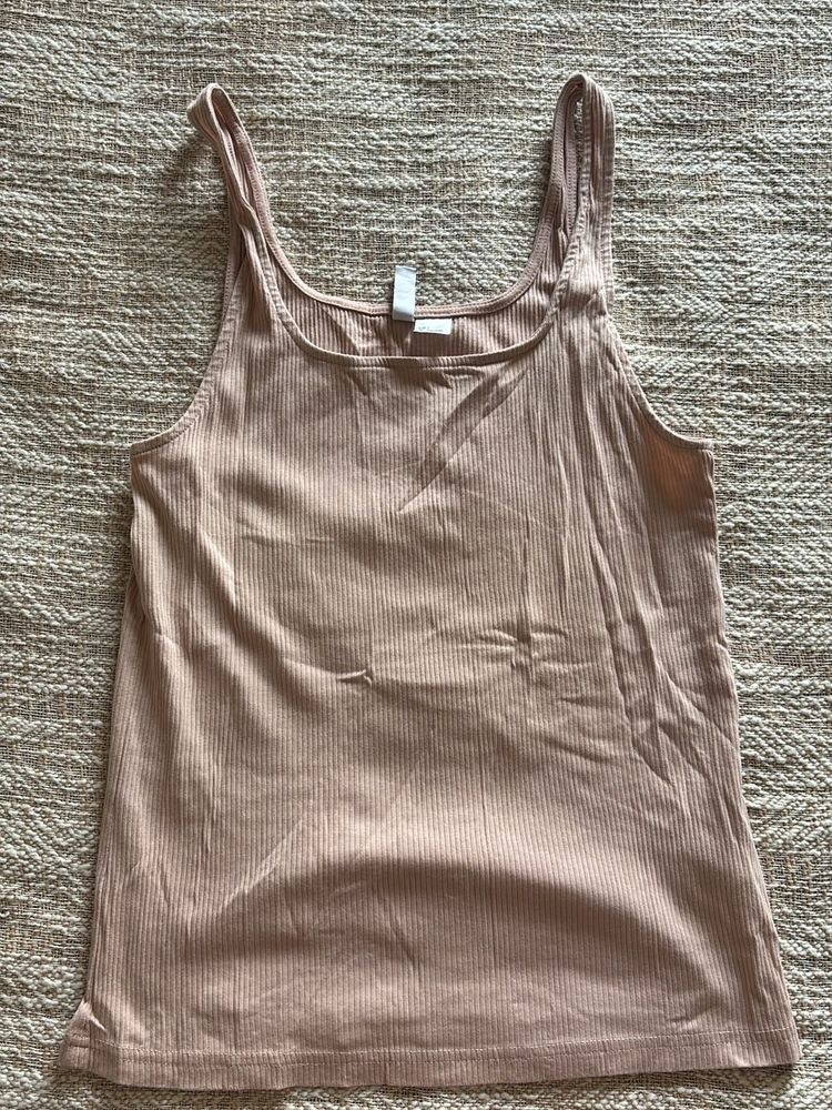 H&amp;M Ribbed Tank