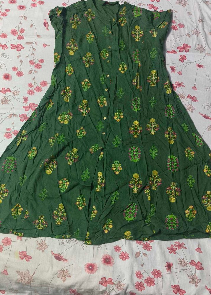Green Printed Button-Down Dress