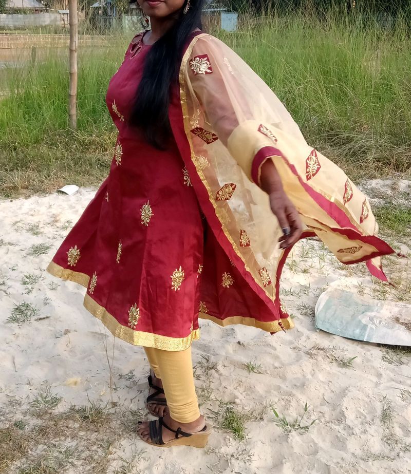 Designer High low kurti with dupatta