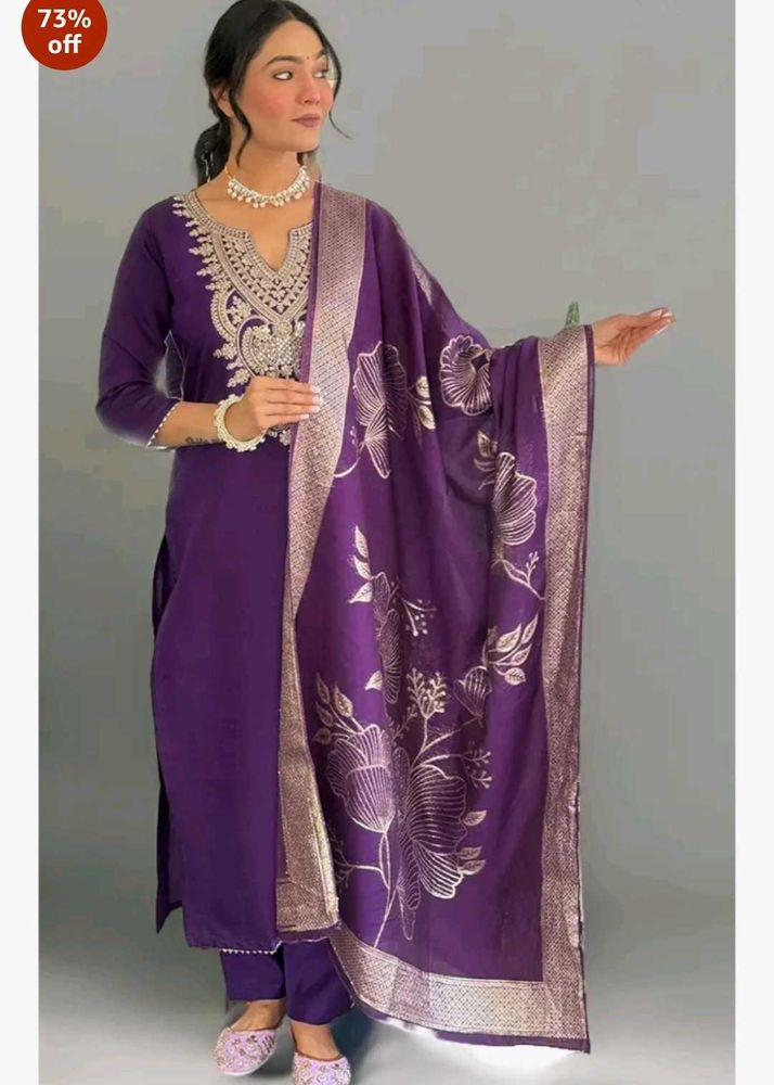 💥Nermosa Women’s Silk Embroidery Purple Kurta Set