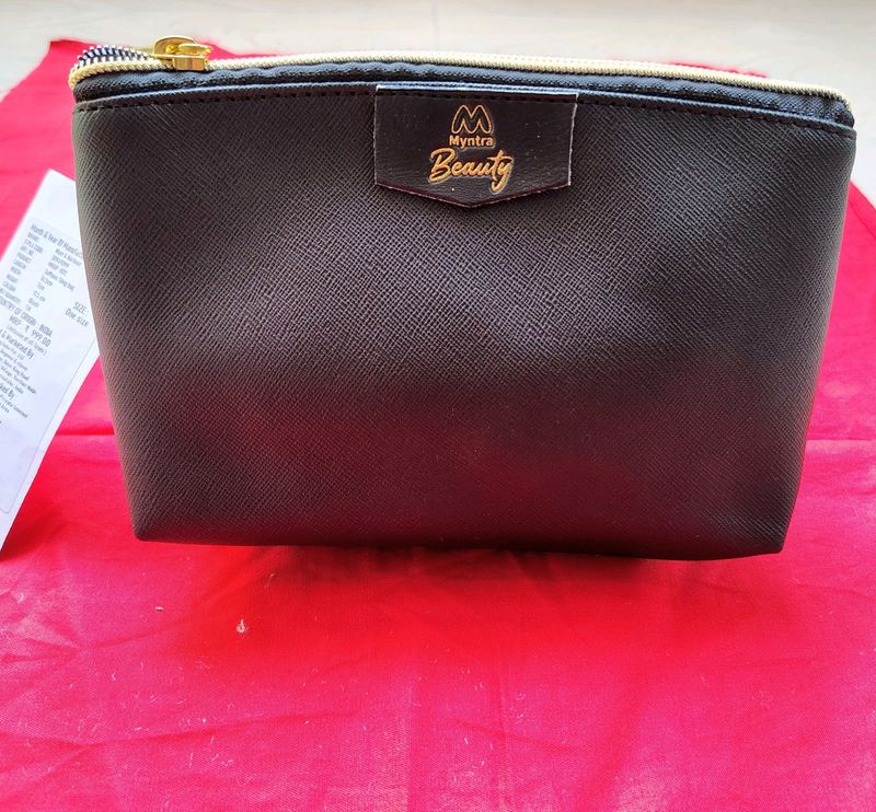 Mast&amp; Harbour Wallet Cum Pouch