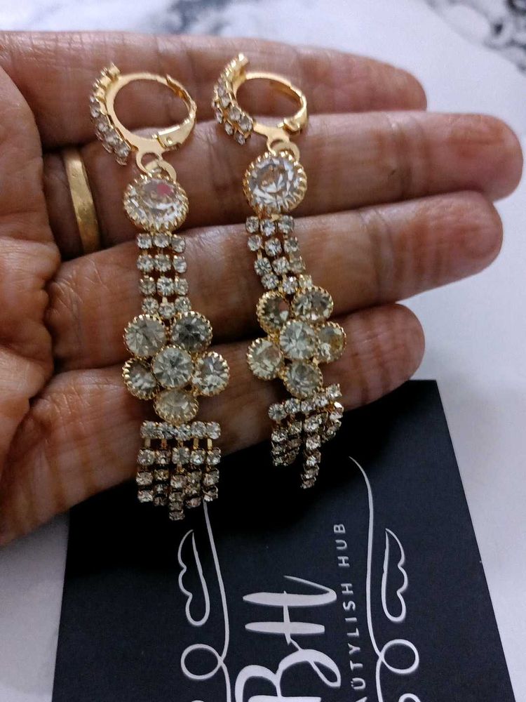 Dangling Rhinestone Earrings