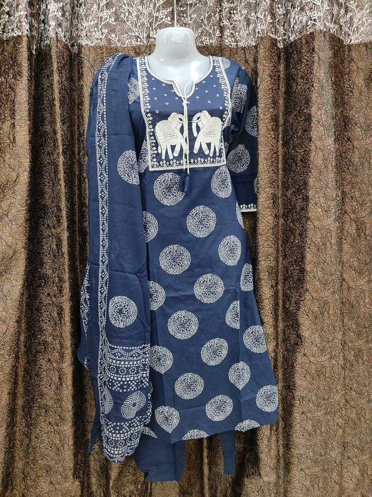 Elegant Blue Printed Kurta Set