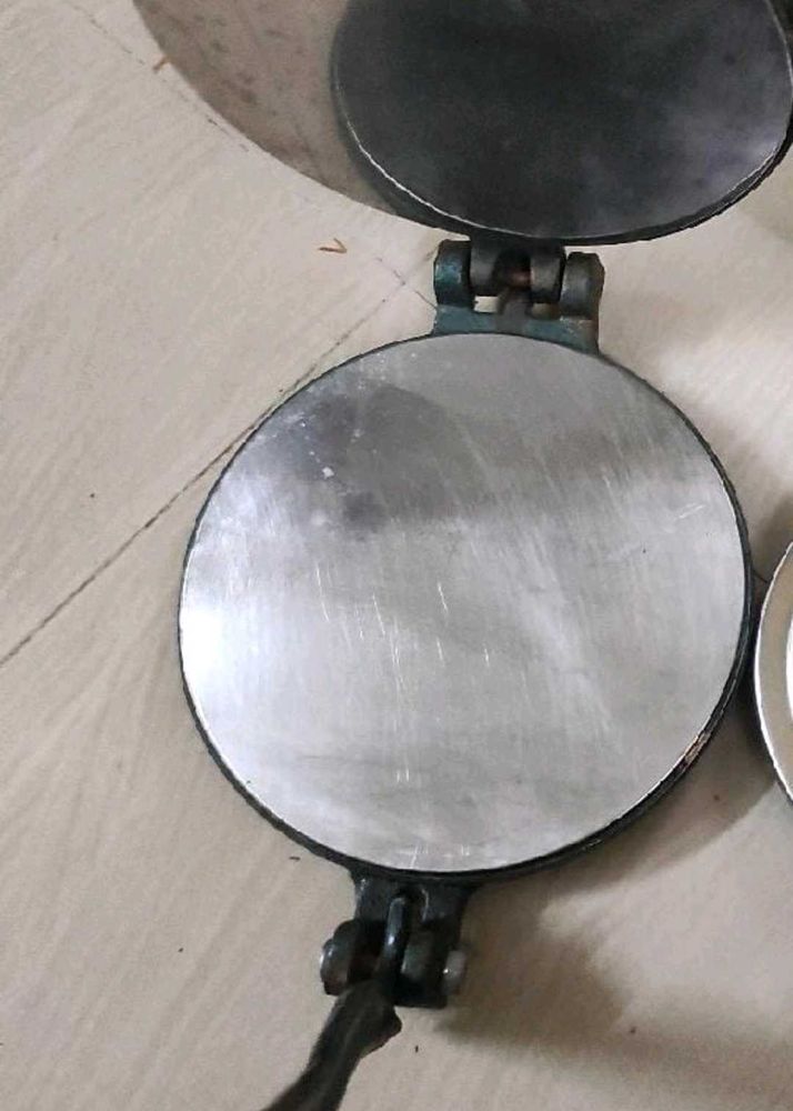 Chapati Puri maker