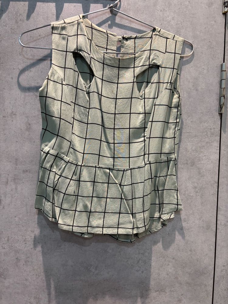 Cute Checkered Cutout Top