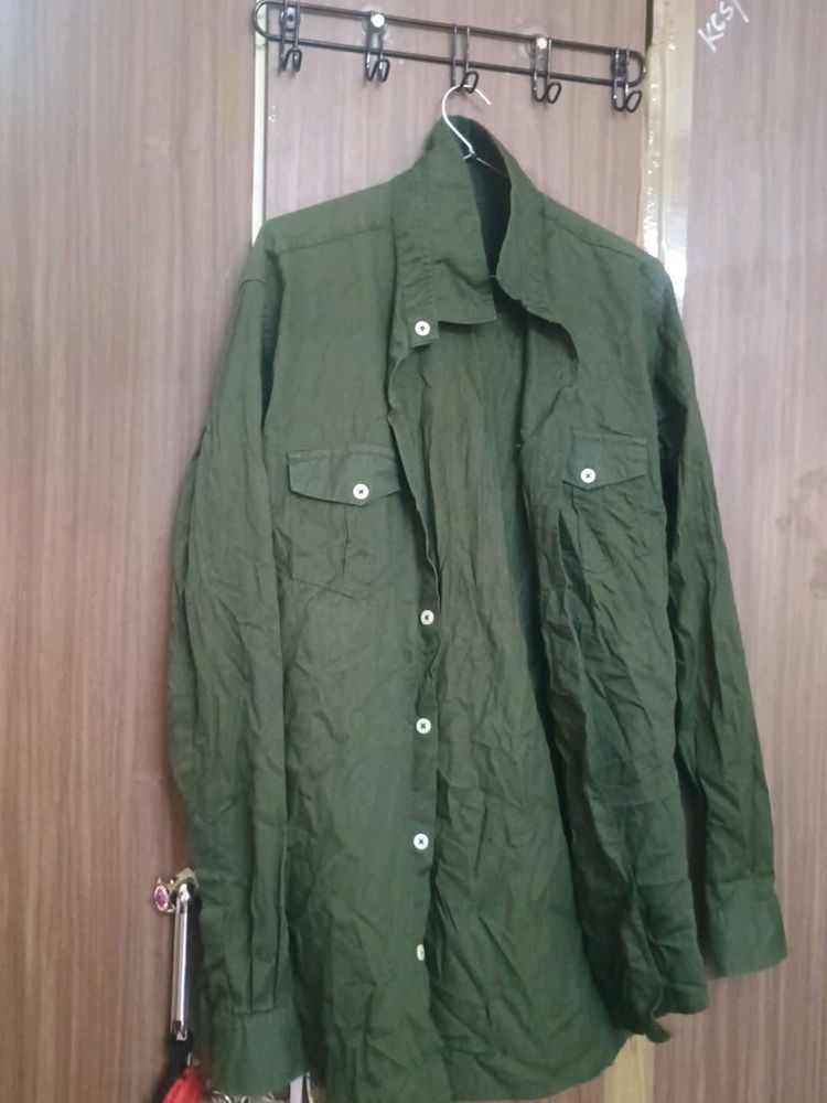 Vintage Olive Green Button-Down Shirt