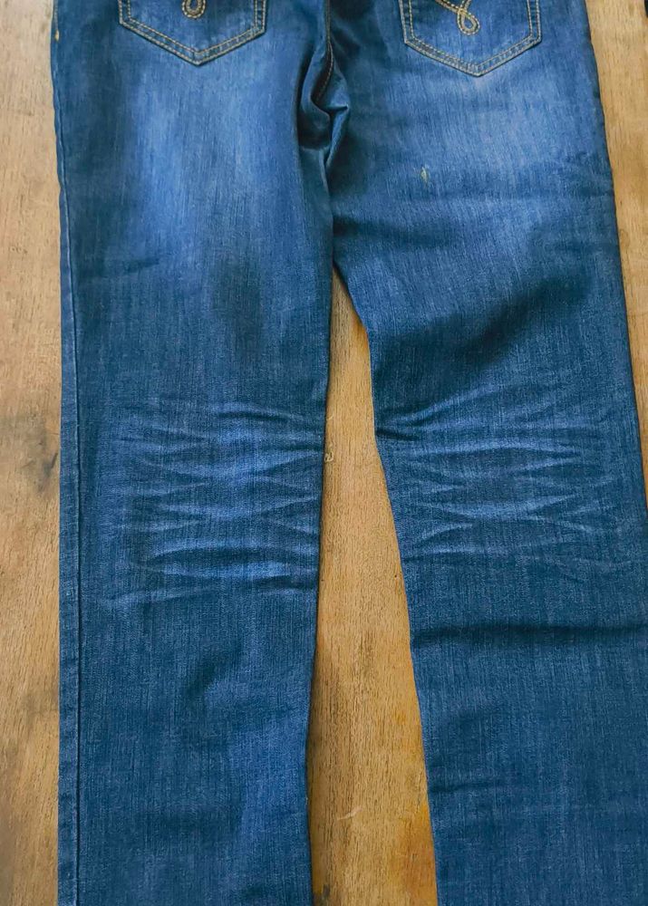 Stylish Blue Denim Jeans