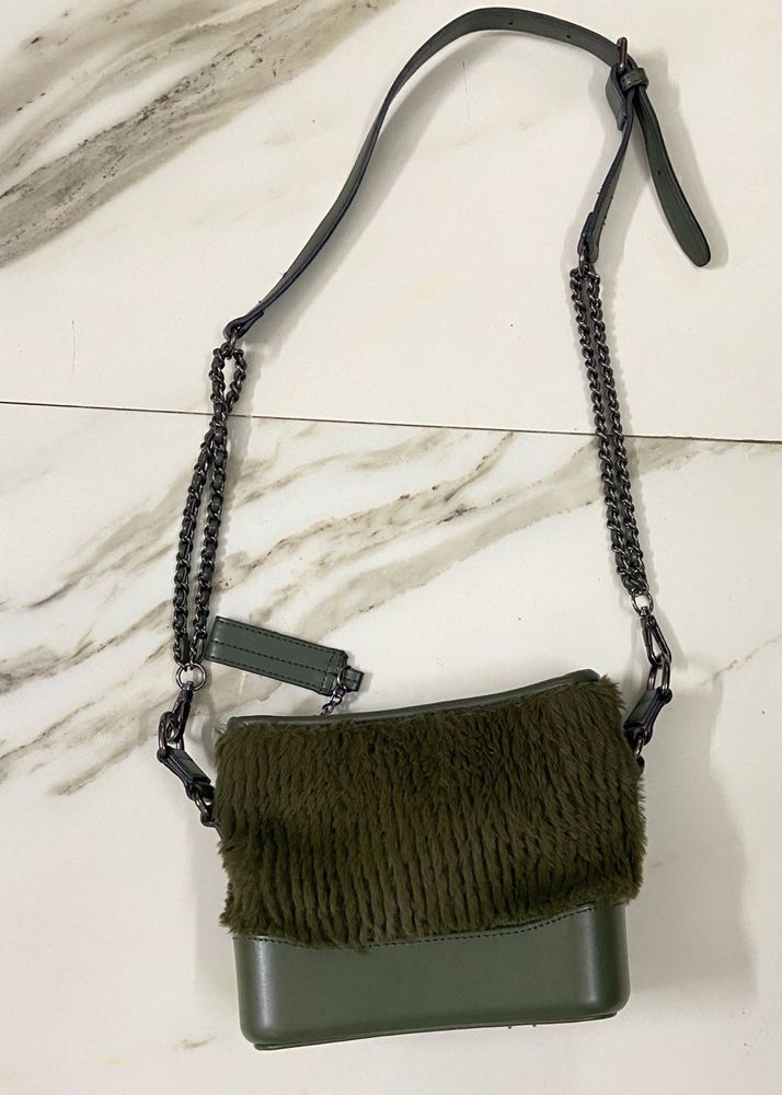 Sling Bag