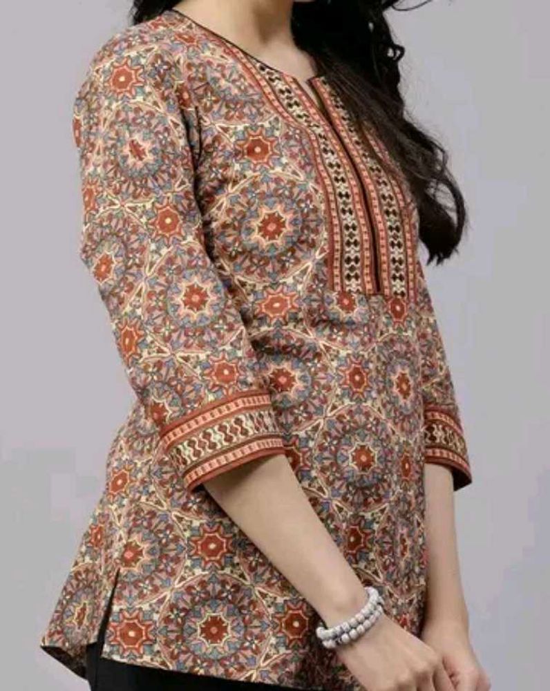 Short Kurti