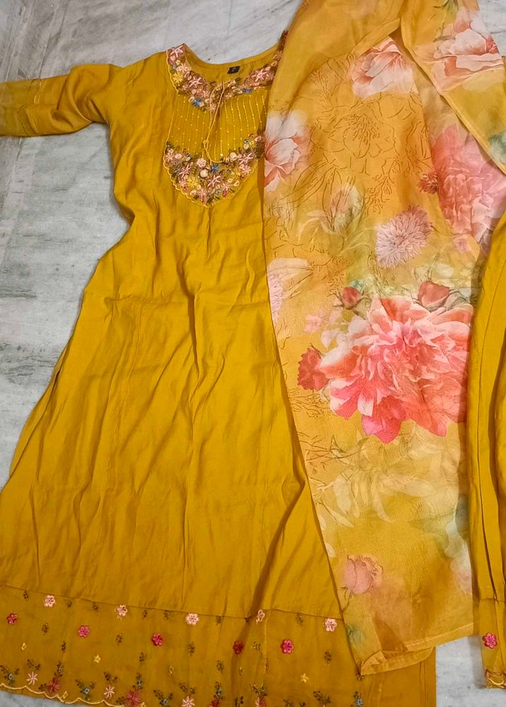 Amazing mustered yellow kurti set💛