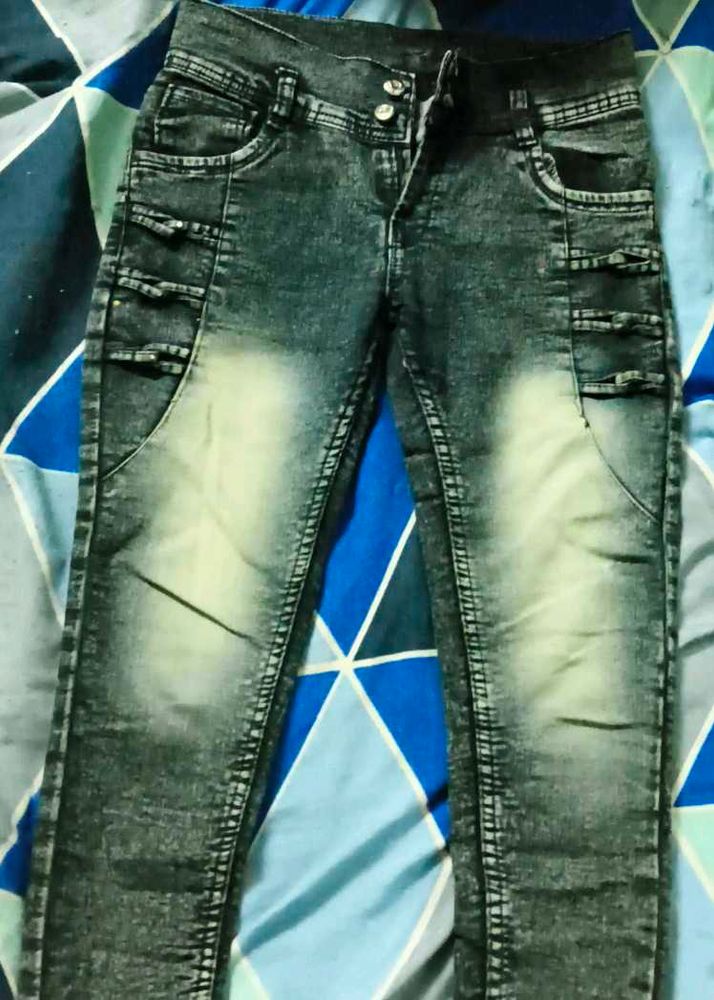 Black Jeans