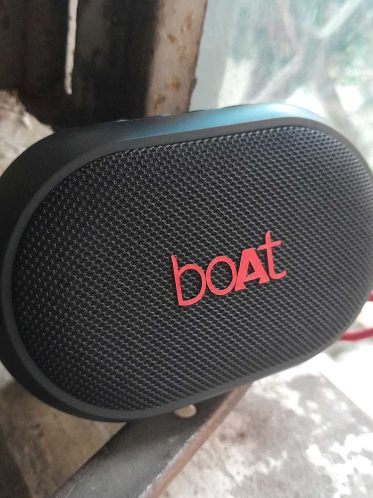 boAt Speaker Stone 110