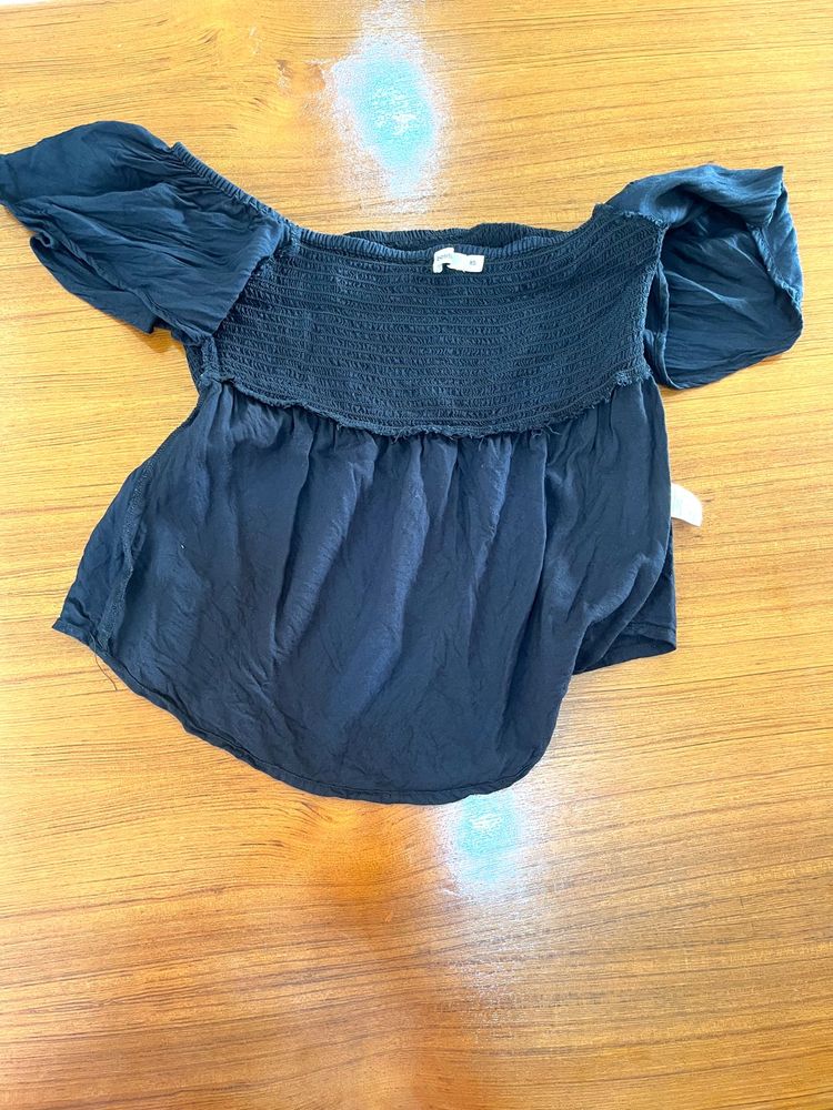 Bossini Black Smocked Top
