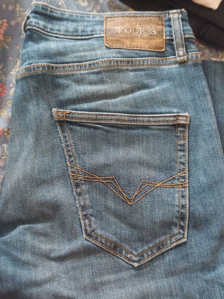 Guess Jeans