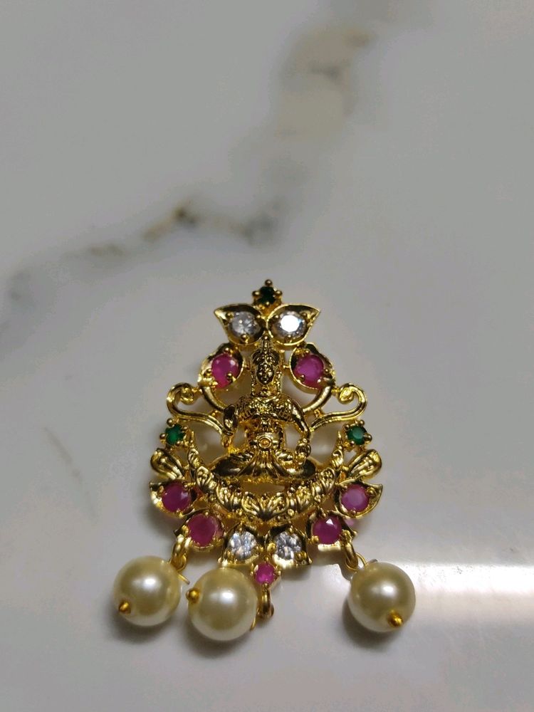 Changeable pendant