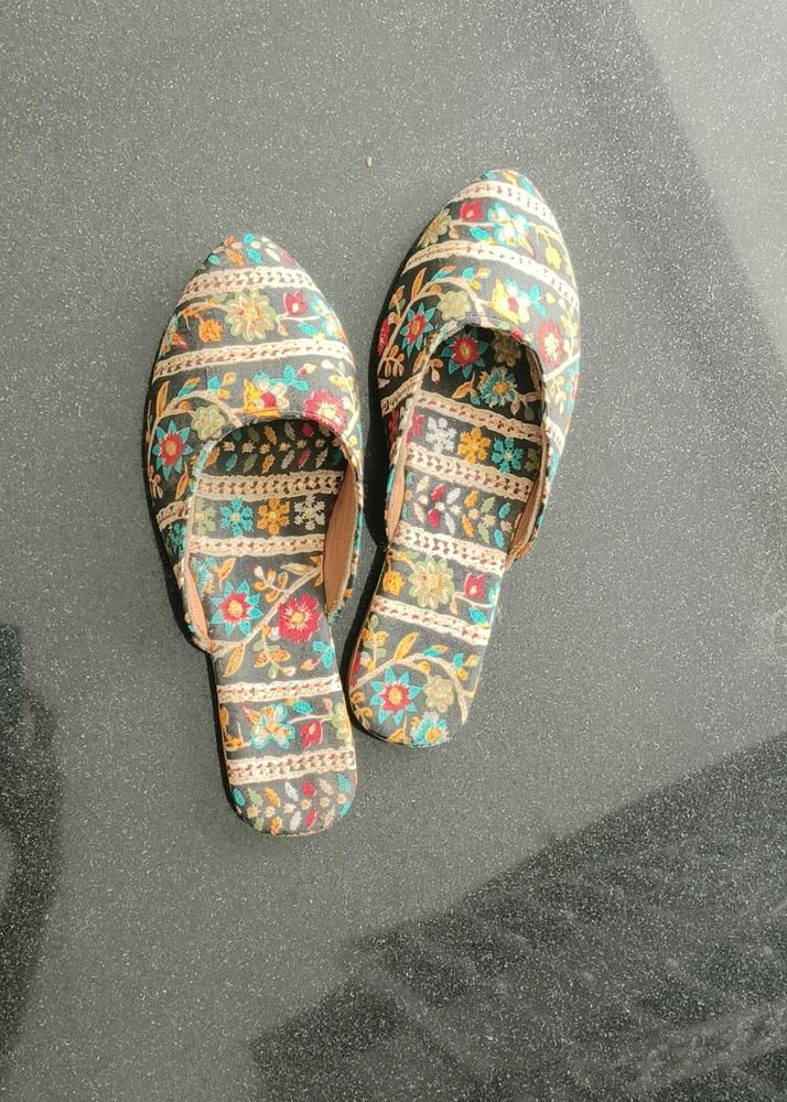 Floral Embroidered Flats
