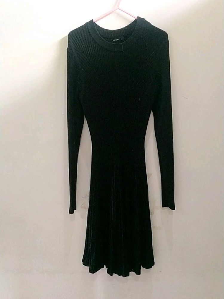 Black Sleek Dress