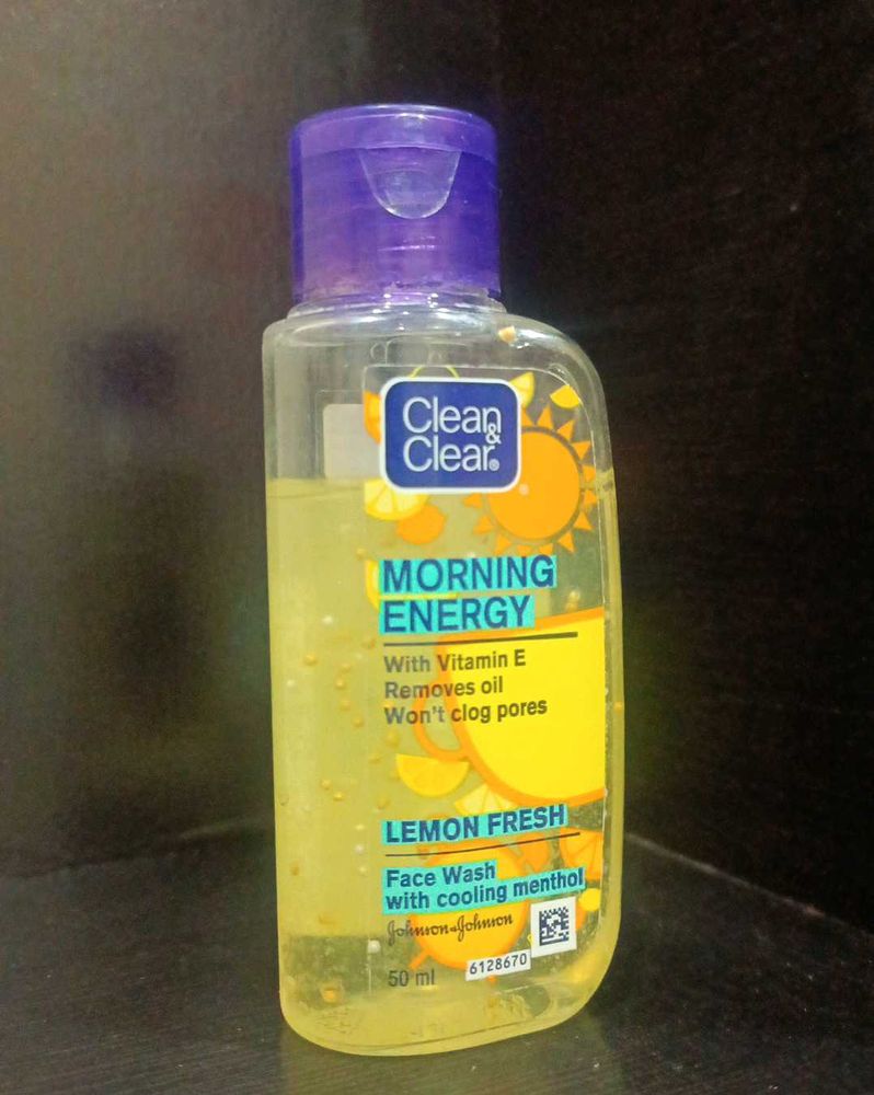 Clean &amp; Clear Face Wash
