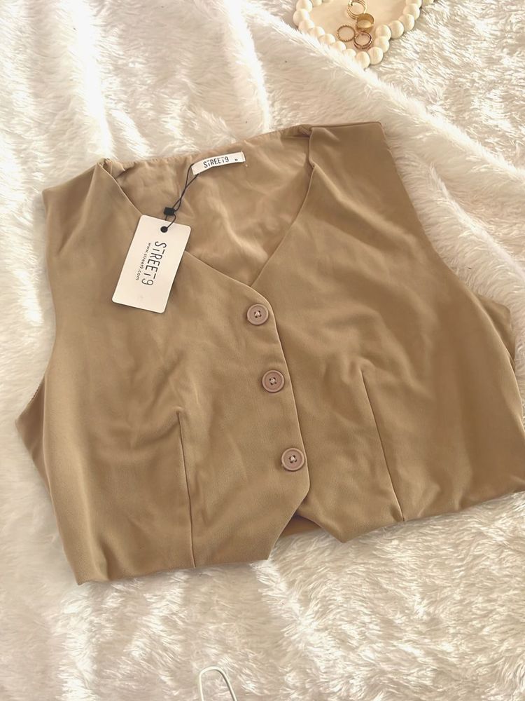 Corporate Tan Button-Down Waistcoat