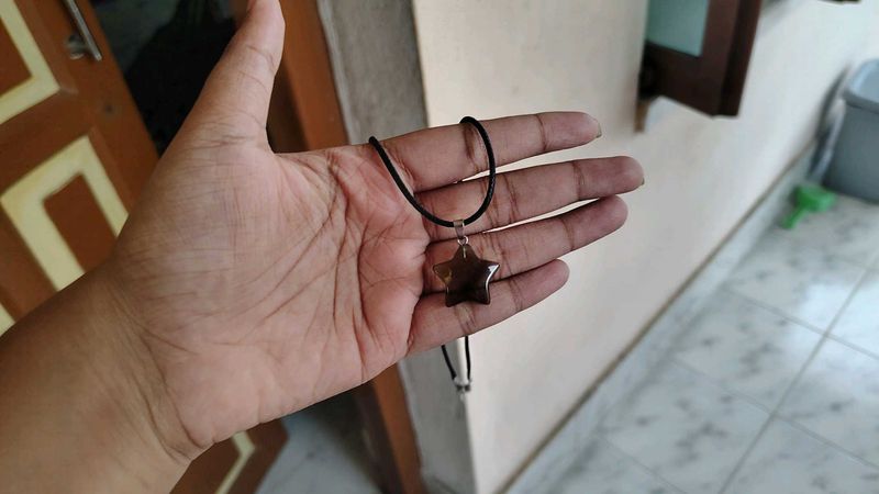 Glass Star Pendant Chain