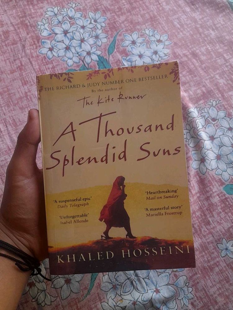 A Thousand Splendid Suns by Khaled Hosseini