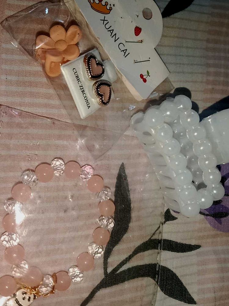 Hamper