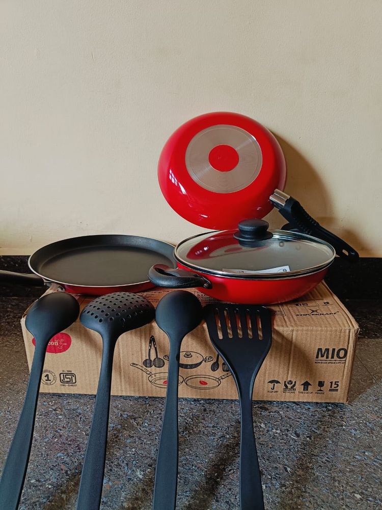 Pigeon mio nonstick 8 piece gift
