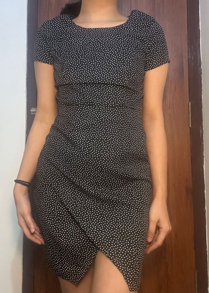 Chic Polka Dot Bodycon Dress