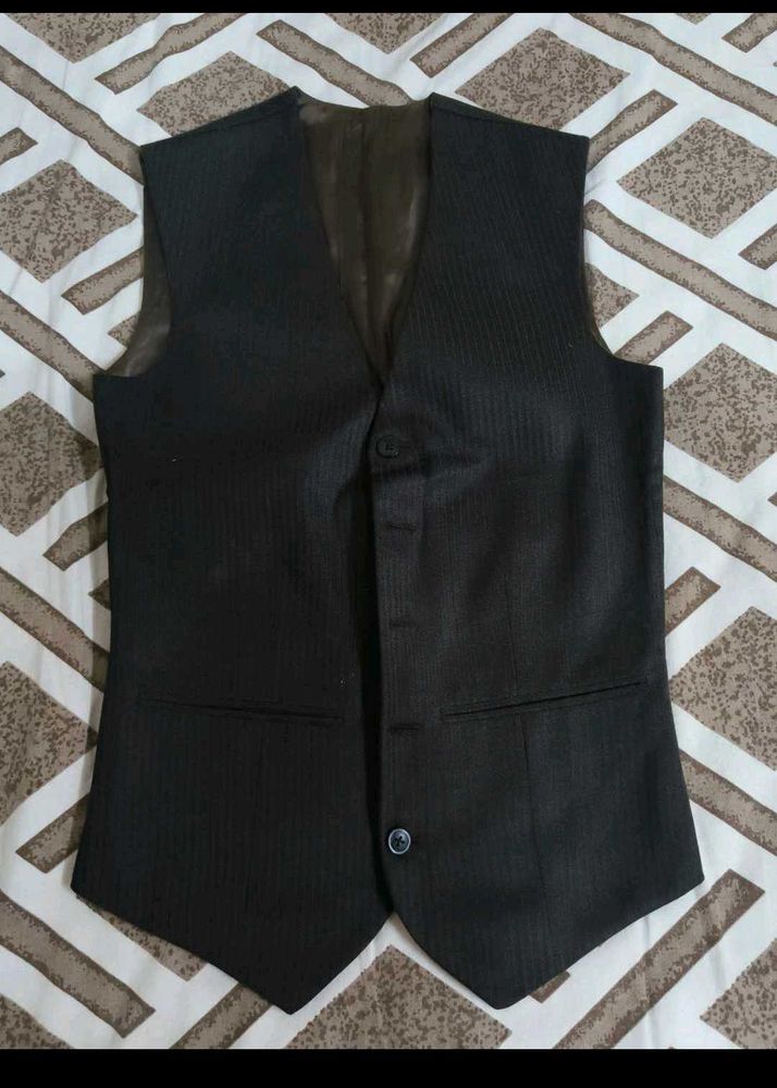Classic Men's Vest