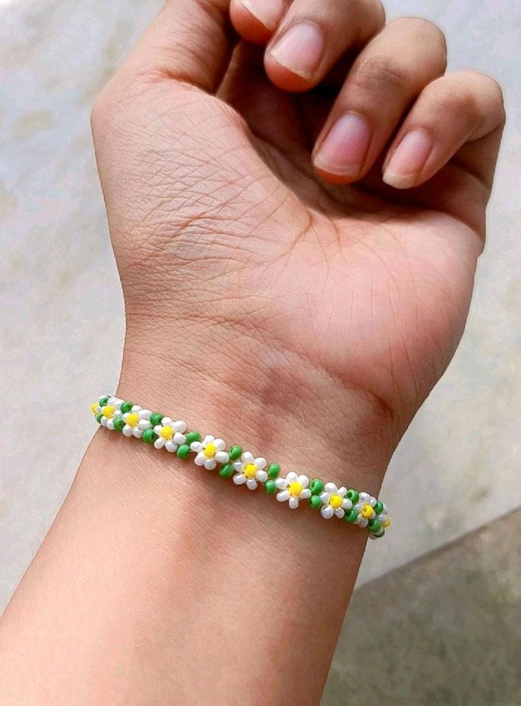Daisy💮 Beaded Bracelet (Women)