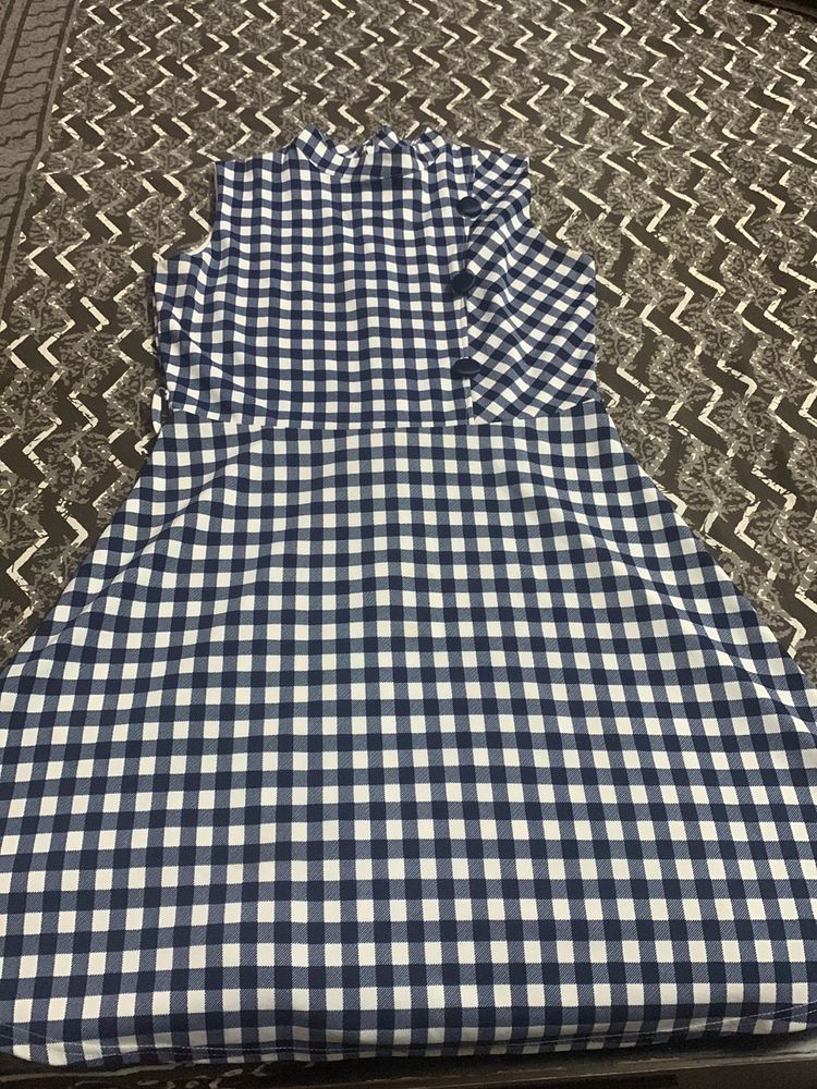 Blue N White Checked A Line Knee Length Dress