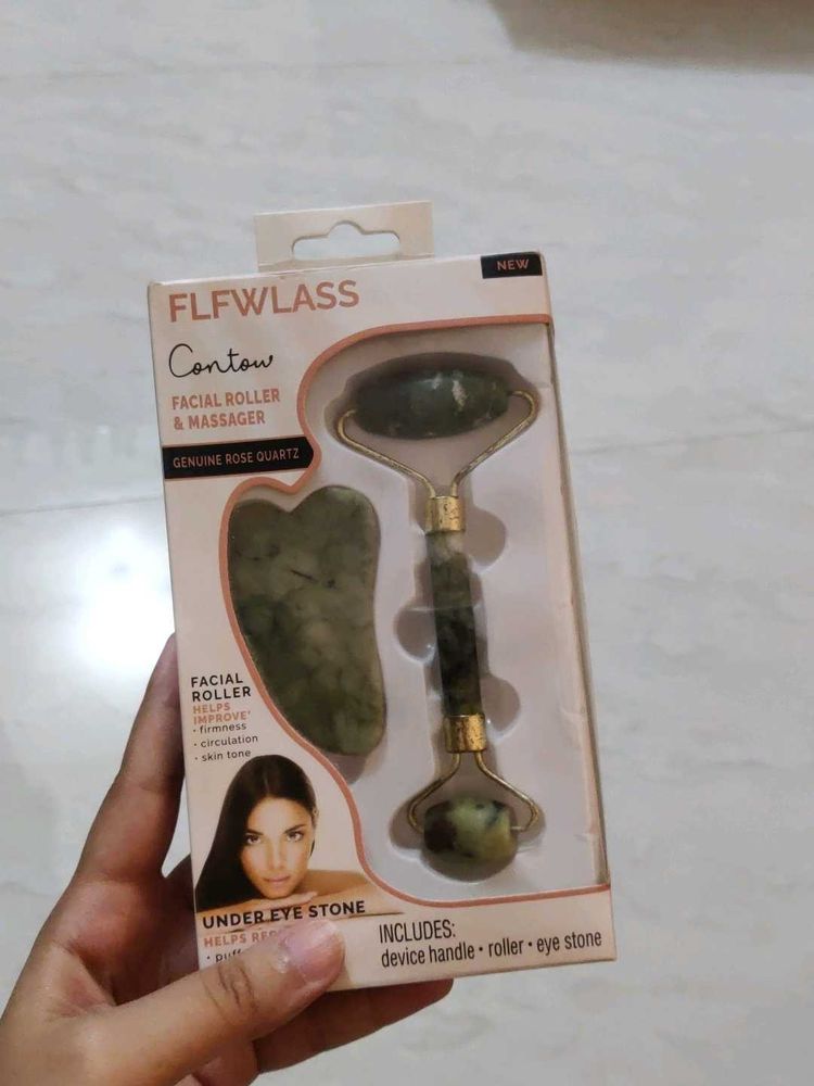Gua Sha And Jade Roller Set