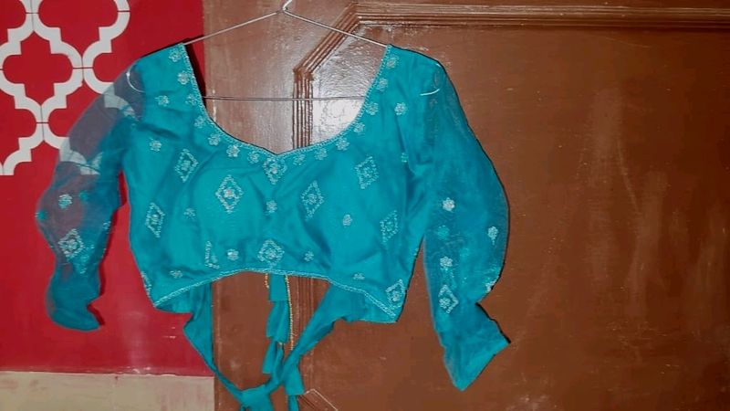 Pretty 🤩🤩🤩 Lehnga Choli With Dupatta