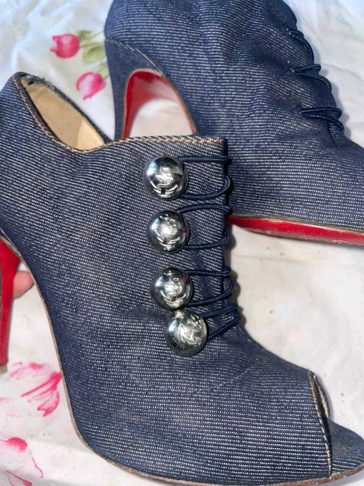 Christian Louboutin Dark Denim heels 👠